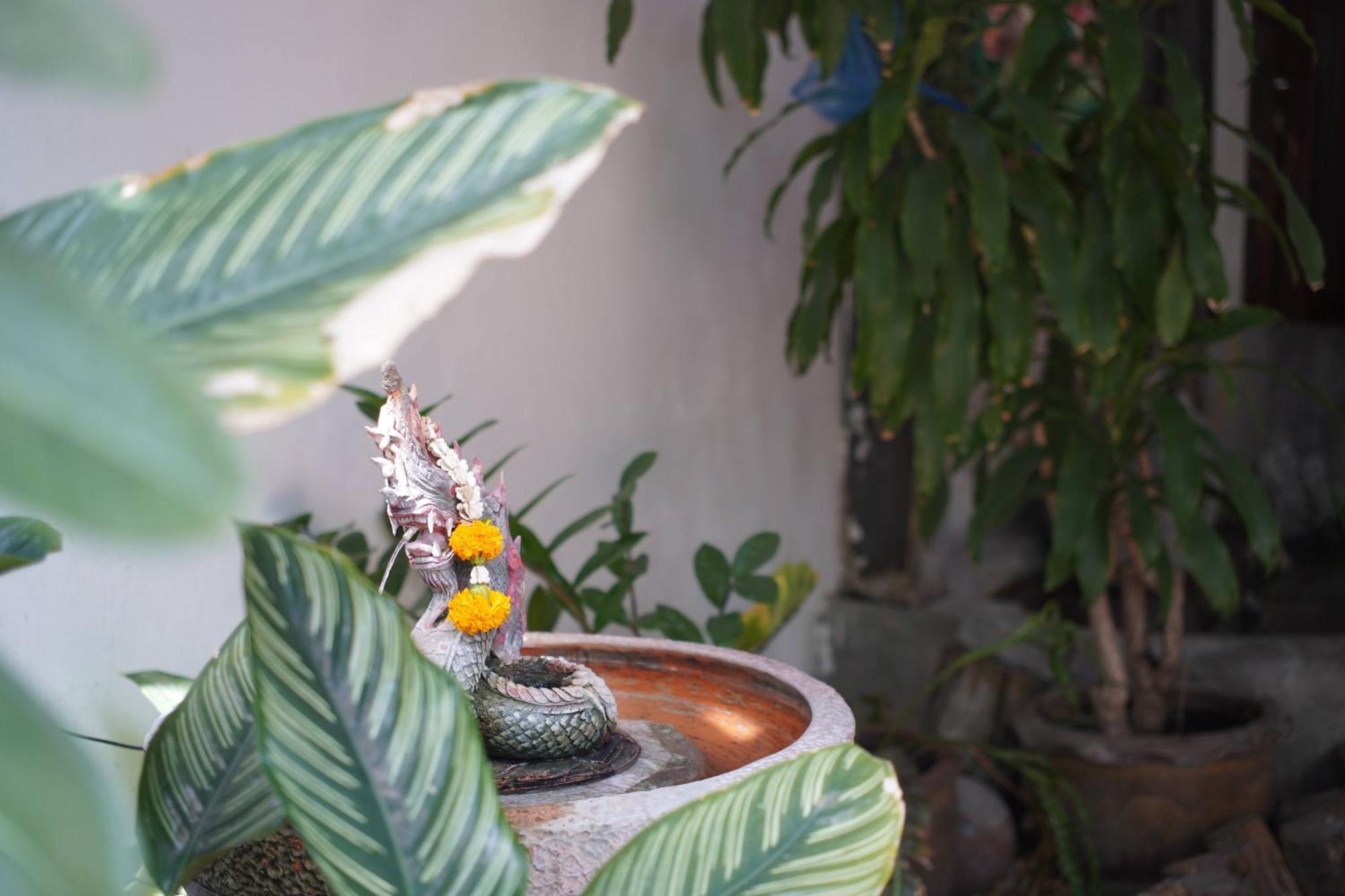 A House Boutique Guesthouse Bangkok Exterior foto